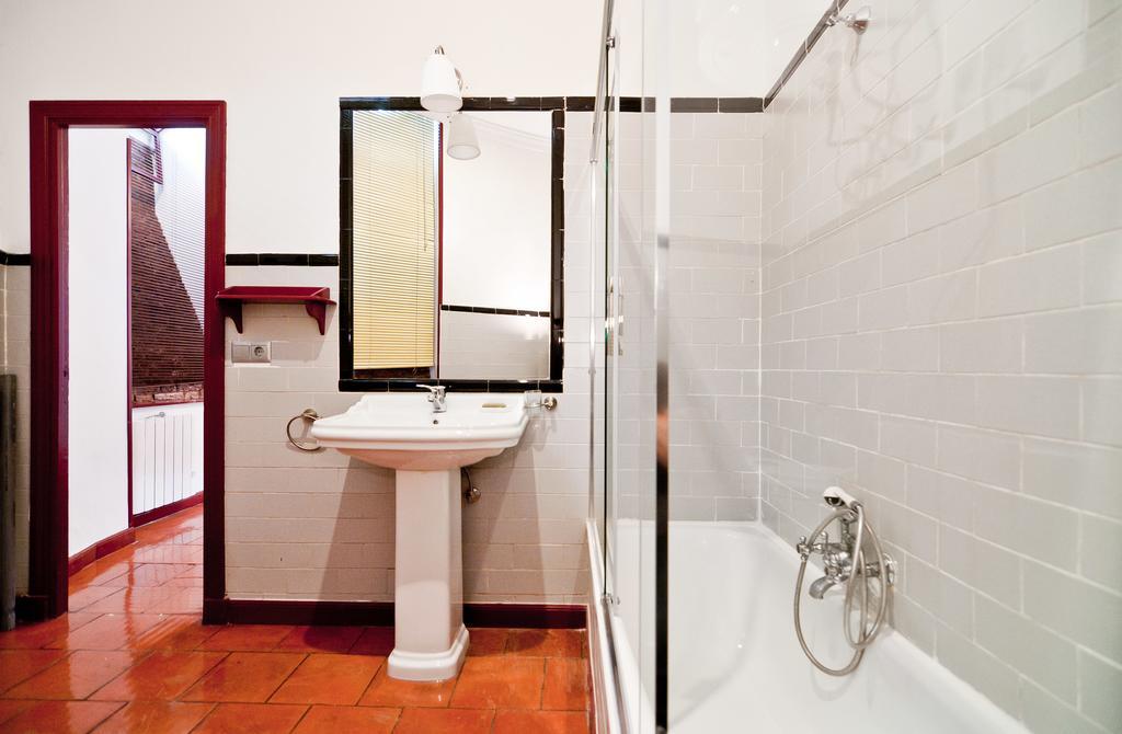 Apartamentos Madrid Retiro Eksteriør billede