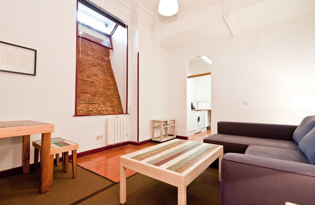 Apartamentos Madrid Retiro Værelse billede
