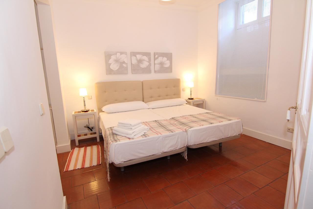 Apartamentos Madrid Retiro Eksteriør billede