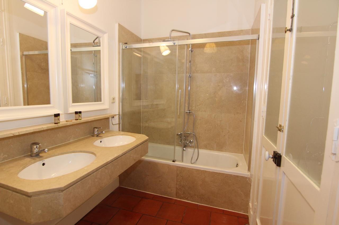 Apartamentos Madrid Retiro Eksteriør billede