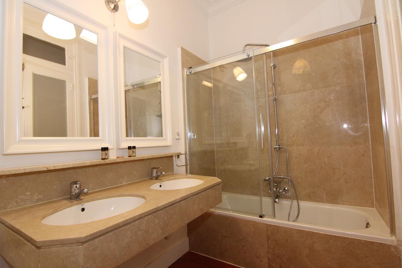 Apartamentos Madrid Retiro Eksteriør billede